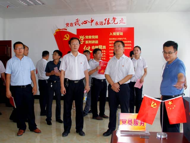 梁山縣委常委、組織部部長王建一行蒞臨天意機(jī)械調(diào)研