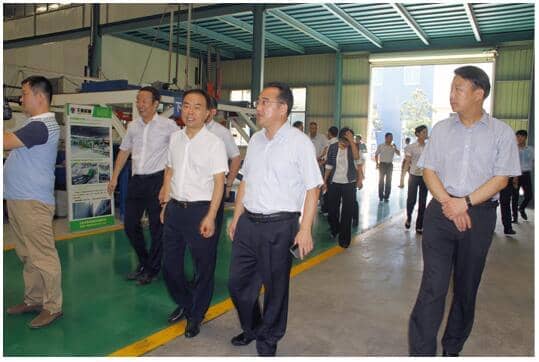 兗州區(qū)區(qū)委書(shū)記王宏偉一行蒞臨天意機(jī)械調(diào)研