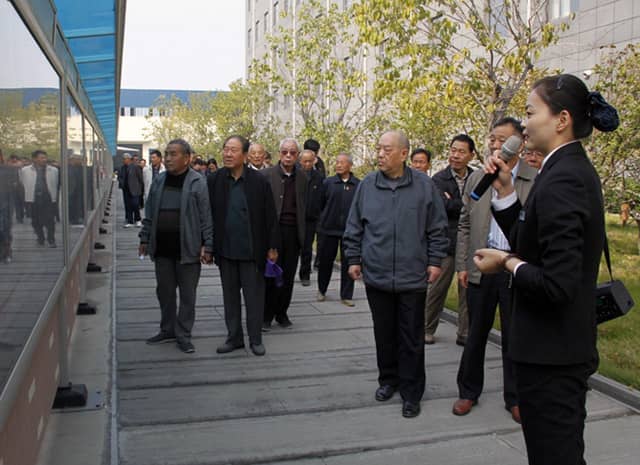 兗州區(qū)人大、政協(xié)領導蒞臨天意機械參觀考察