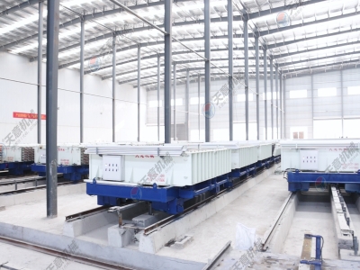 在選擇隔墻板機(jī)廠家時(shí)，需要注意什么？